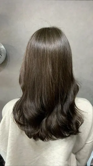 セミロング カラー chouette/ 根本優希のヘアスタイル