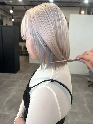 ミディアム Aika 🖤のヘアスタイル