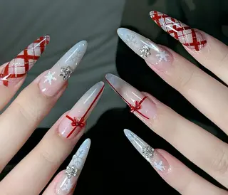 ネイル 🎀 Ayaka_nailのネイルデザイン