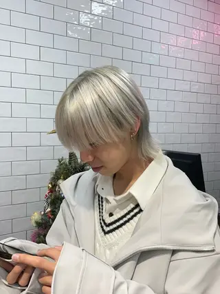 ショート カラー メンズ 榎本 姫那乃のヘアスタイル