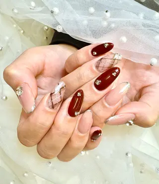 ネイル クイーンズネイル銀座所属・Queeens nailのネイルデザイン