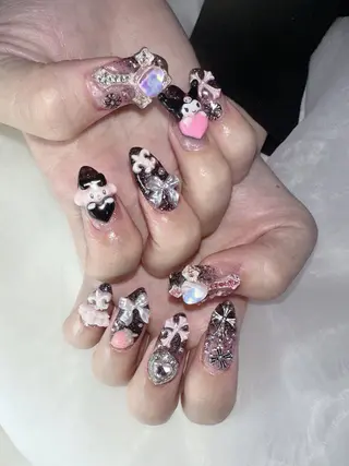 ネイル うにゃねいる🌷 Mayaのネイルデザイン