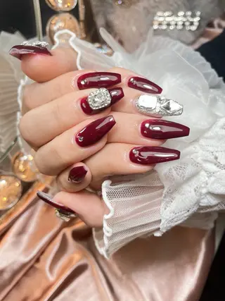 ネイル 23時まで❤︎韓国、 ワンホンネイルのネイルデザイン