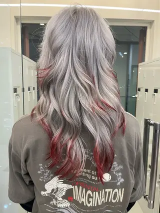 カラー ✨ブリーチカラー特化 美容師/なぎさのヘアスタイル