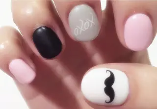 ネイル Eye アイのネイルデザイン