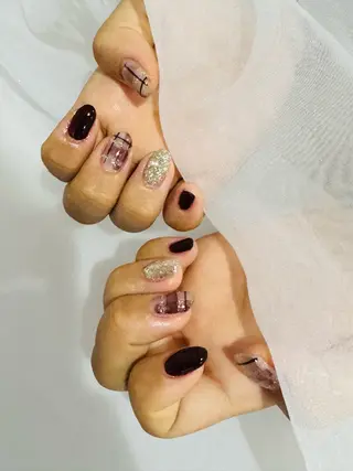 ネイル nail salon　neige所属・向井 唯紀世のネイルデザイン