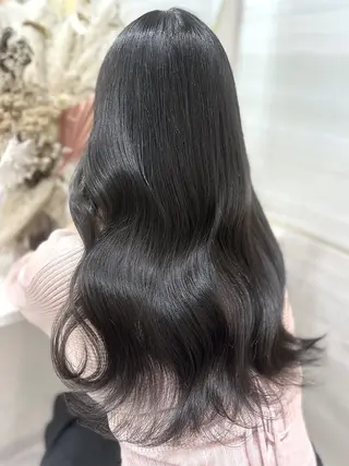 ロング カラー ASAHI Lovisのヘアスタイル