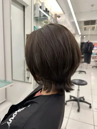 ミディアム 高橋 沙央のヘアスタイル