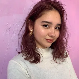 ミディアム Lond fleur 大宮  ロンドフルール所属・石畑結華 Lond店長のヘアスタイル