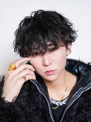 ミディアム パーマ メンズ シースルーマッシュ/ メンズ/KYOHEIのヘアスタイル