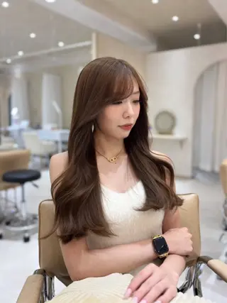 ロング りほ/顔周りカット/ レイヤーカットのヘアスタイル