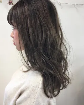 セミロング カラー SALOWIN  原宿ash所属・タナカ タクヤのヘアスタイル