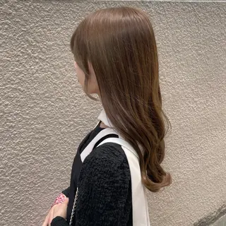 セミロング 神植 晴のマツエク・マツパデザイン