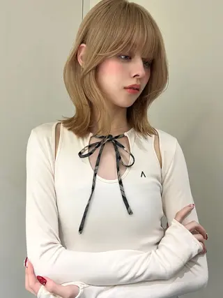 ミディアム カラー 小顔ボブ jilblanカホのヘアスタイル