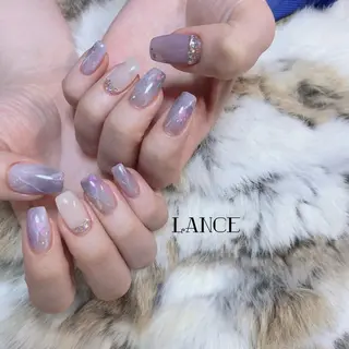 ミディアム ネイル Lance nailのネイルデザイン