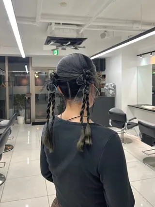 セミロング ヘアアレンジ ブリーチなしWカラー /アレンジ/ユウミのヘアスタイル