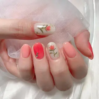 ネイル 💅ネイルハウス🏡 🎀TOMO🎀のネイルデザイン