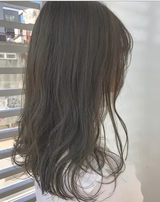 ロング カラー 🌿透明感ヘア 園田 朱梨🌿のヘアスタイル