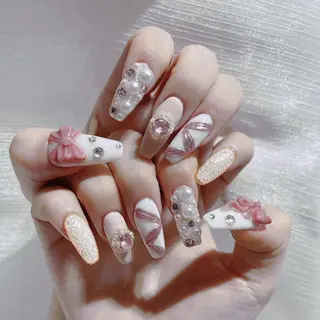 ネイル Queens みなみのネイルデザイン