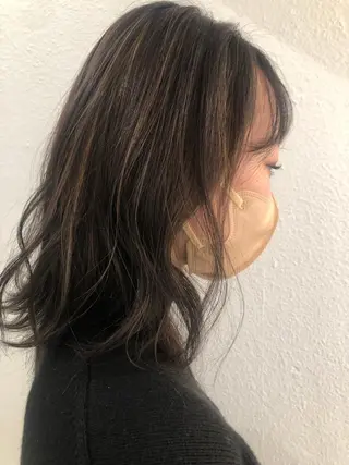 カラー ブリーチカラー🎀 韓国風/寺門美優のヘアスタイル
