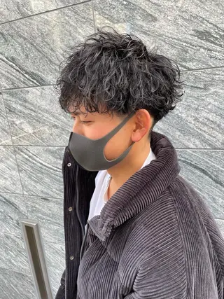 ショート カラー パーマ ヘアアレンジ メンズ ネイル マツエク・マツパ アイブロウ スパイキー/フェザー /波巻き/かいとのヘアスタイル