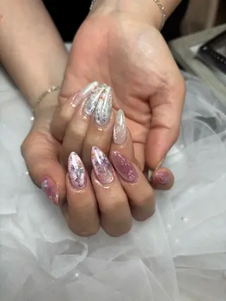 ネイル 三本 綾奈のネイルデザイン