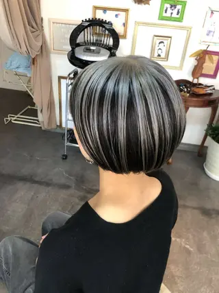 ショート Mariana雛/ 西大分/ハイライトのヘアスタイル