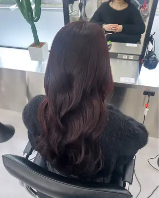 ロング Itsuki/心斎橋 髪質改善/暗髪カラーのヘアスタイル