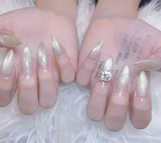 ネイル anh nail anne🤍のネイルデザイン