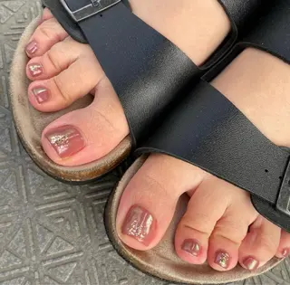 ネイル La vie est belle.所属・ラヴィエベル なつみのネイルデザイン