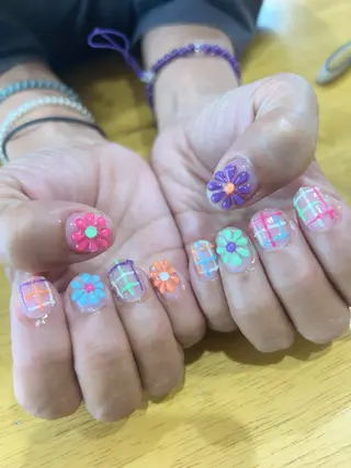 ネイル 小松 由香利のネイルデザイン