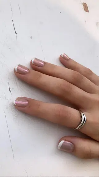 ネイル nailsalon　hue所属・小山 羽奈のネイルデザイン