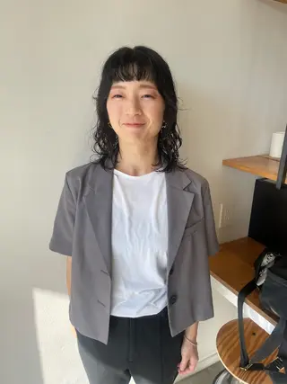 ミディアム パーマ 髙橋奈緒子 ⭐︎newi京橋のヘアスタイル