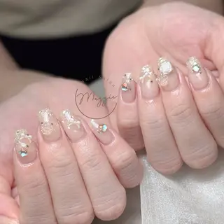 ネイル Maggie Nail🦩のネイルデザイン