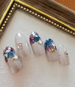 ネイル momohana  のネイルデザイン