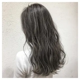 ロング カラー biscohair 髪にドラマを。のヘアスタイル