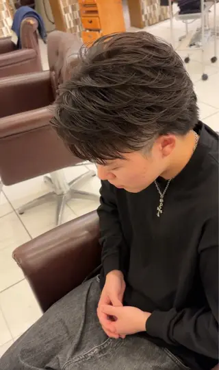 パーマ メンズ 郡山駅前美容師 真野目暉のヘアスタイル