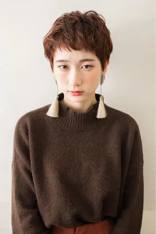 ショート カラー 千葉 慎也のヘアスタイル