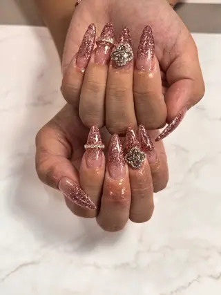 ネイル lalaroom. nailsalon航空公園店所属・lala room.のネイルデザイン