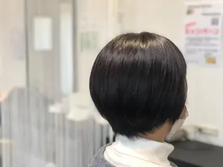 ショート 若泉 真梨のヘアスタイル