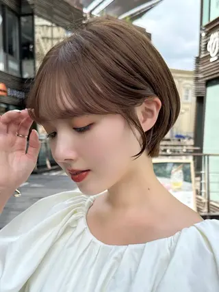 ショート ショートヘア くすみカラー、大場猛のヘアスタイル