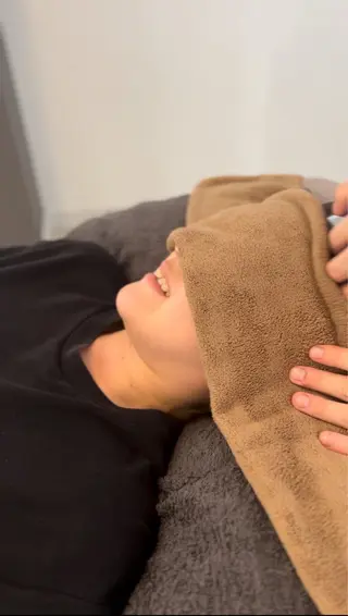 脳疲労リセットサロン Re:Sleep所属・地村 綾のエステ・リラクイメージ