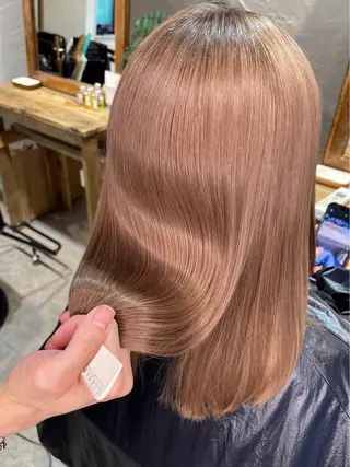 カラー 艶髪 RYOSEIのヘアスタイル