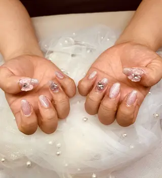 ネイル NiNa ビューティーサロン所属・Ni Naのネイルデザイン