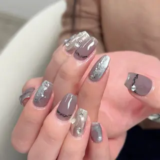 ネイル muum_nail 新宿2分 三丁目1分のネイルデザイン