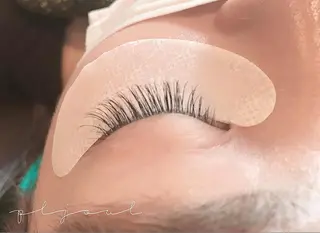 マツエク・マツパ Pljoul《プリジュール》所属・Pljoul🤍 天満橋のマツエク・マツパデザイン