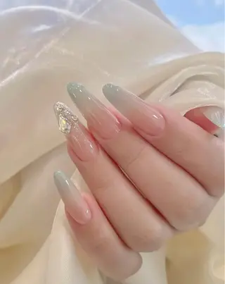 ネイル エンジェル ヒーリング 矢場町店のネイルデザイン