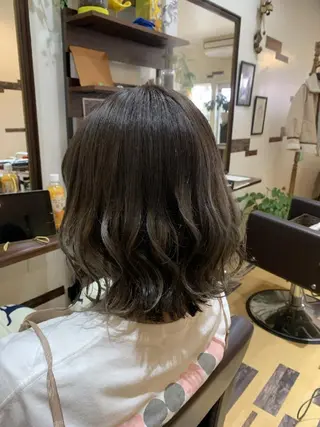 ミディアム カラー SUGAR所属・サトウ シューイチのヘアスタイル