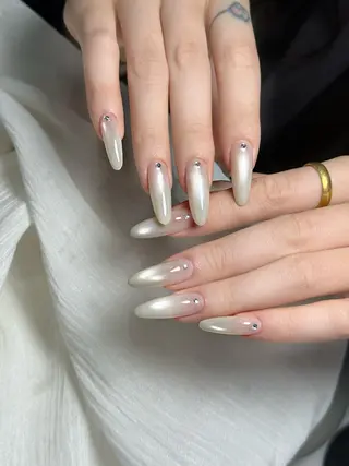 ネイル EE.Nail所属・FuFu.Nail 2️⃣番のネイルデザイン