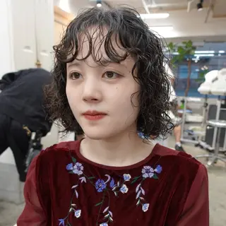 ショート パーマ ヘアアレンジ 🌐サトウ リョウ🌐のヘアスタイル